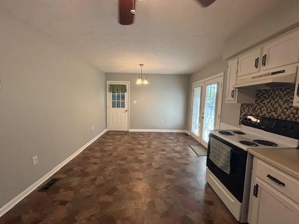 44 Willow Avenue Brodhead KY 40409