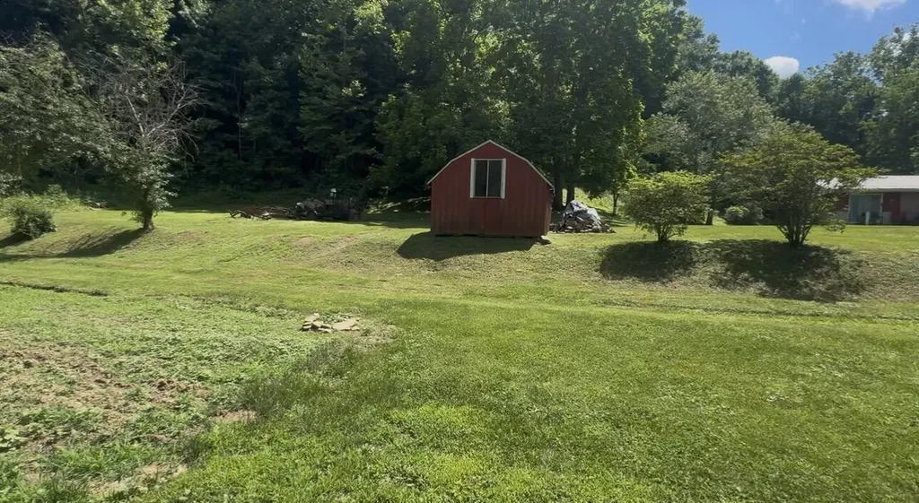 5364 2025 Highway Booneville KY 41314
