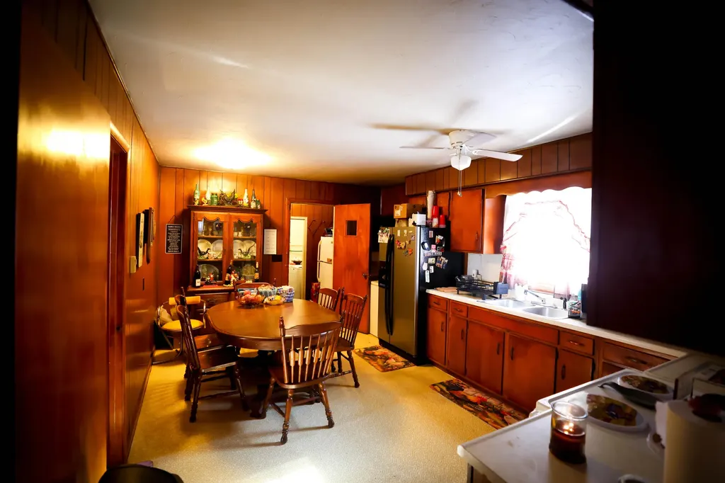 5364 2025 Highway Booneville KY 41314