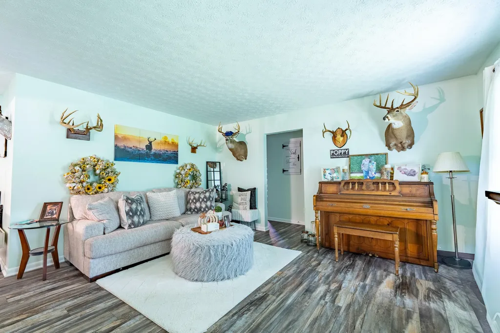 5334 Kentucky 896 Parkers Lake KY 42634