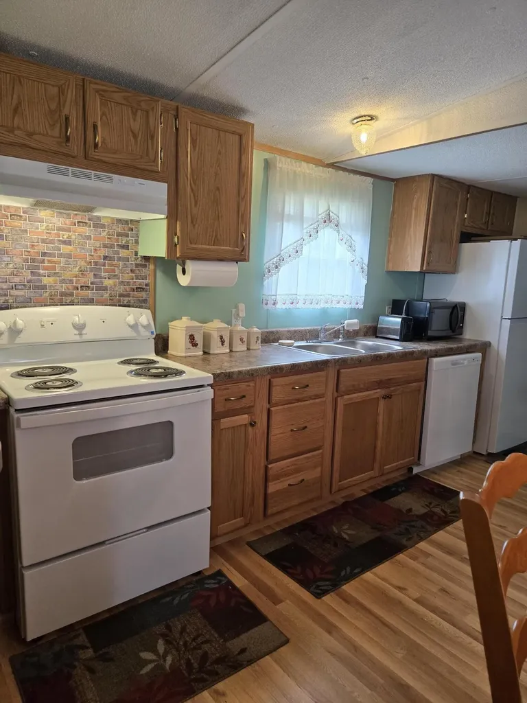 2174 Lambert Road Berea KY 40403