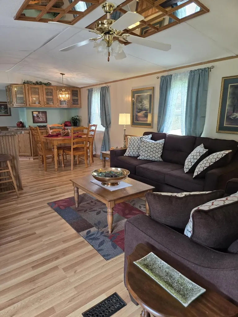 2174 Lambert Road Berea KY 40403