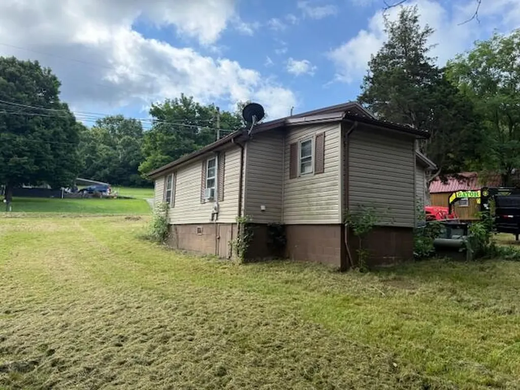 1434 Hwy 167 SE Highway 167 Highway Monticello KY 42633