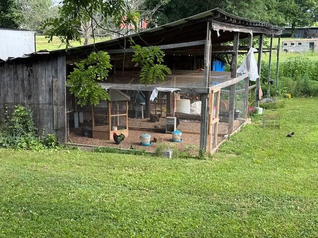 1434 Hwy 167 SE Highway 167 Highway Monticello KY 42633