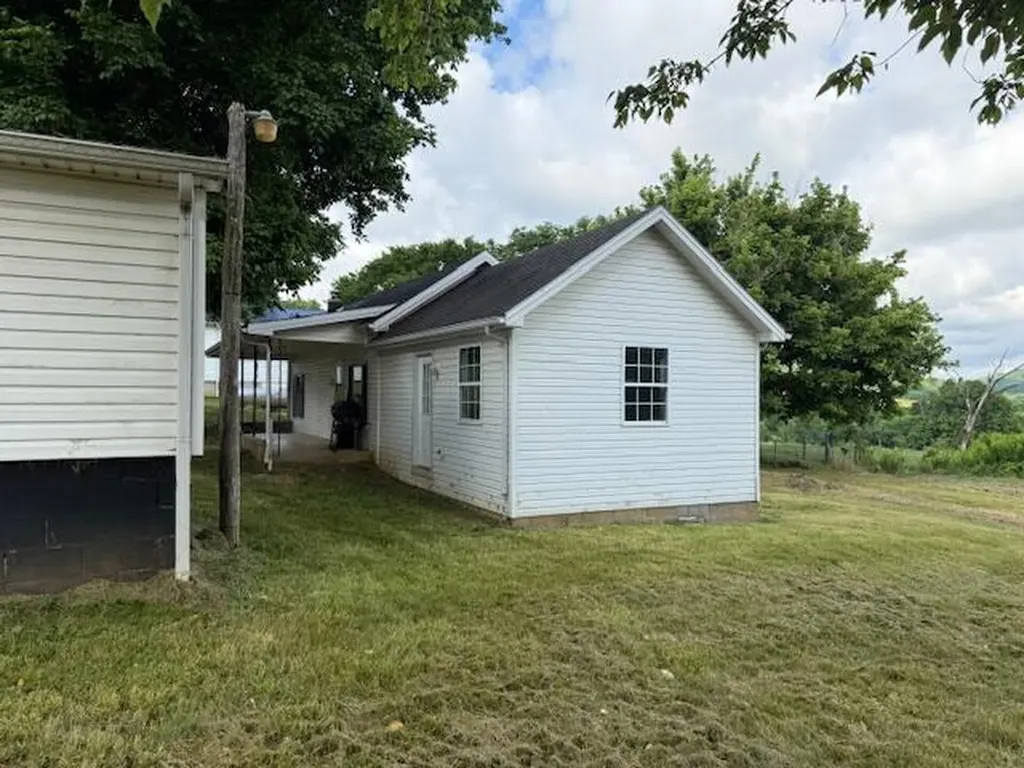 1434 Hwy 167 SE Highway 167 Highway Monticello KY 42633