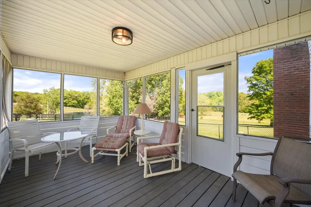 205 Salyers Lane Waddy KY 40076