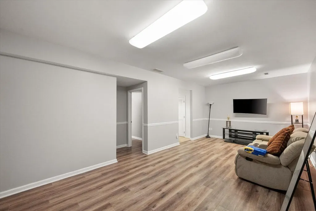 205 Salyers Lane Waddy KY 40076