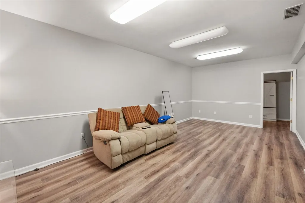 205 Salyers Lane Waddy KY 40076