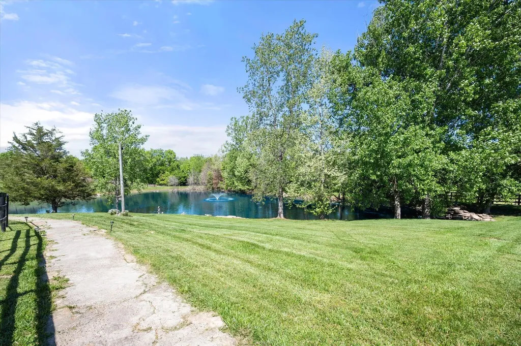 205 Salyers Lane Waddy KY 40076