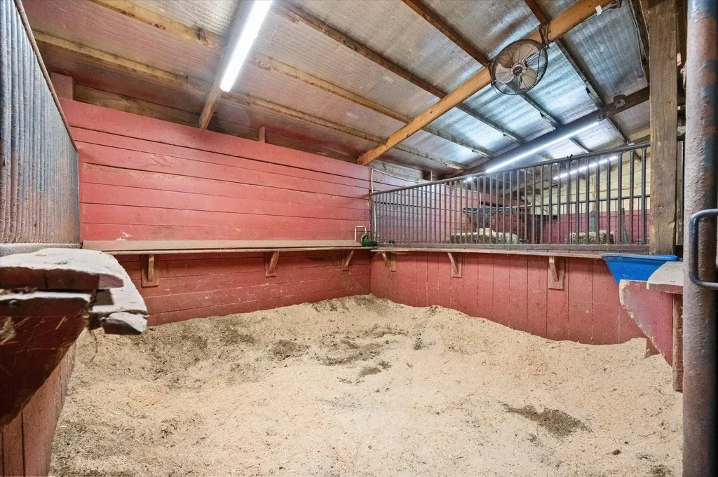 205 Salyers Lane Waddy KY 40076