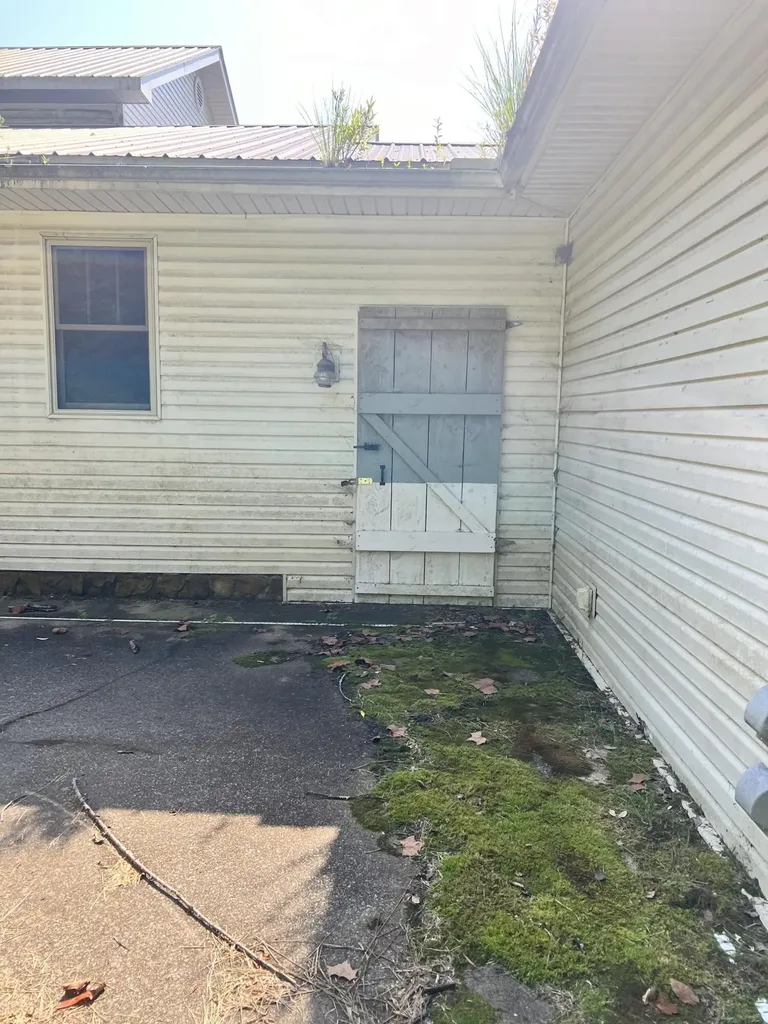 875 Upper Craney Road Morehead KY 40351