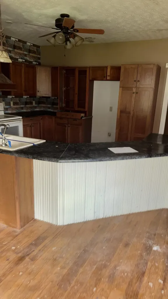 875 Upper Craney Road Morehead KY 40351