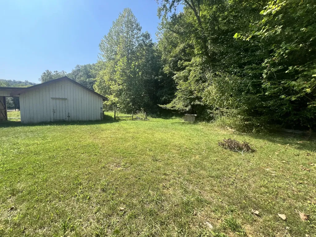 875 Upper Craney Road Morehead KY 40351