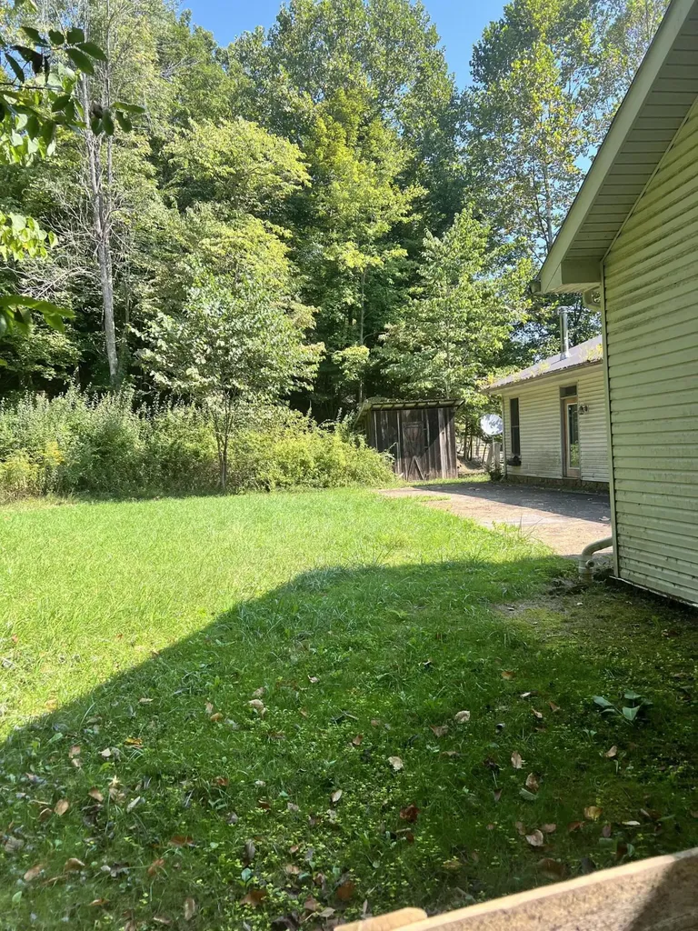 875 Upper Craney Road Morehead KY 40351