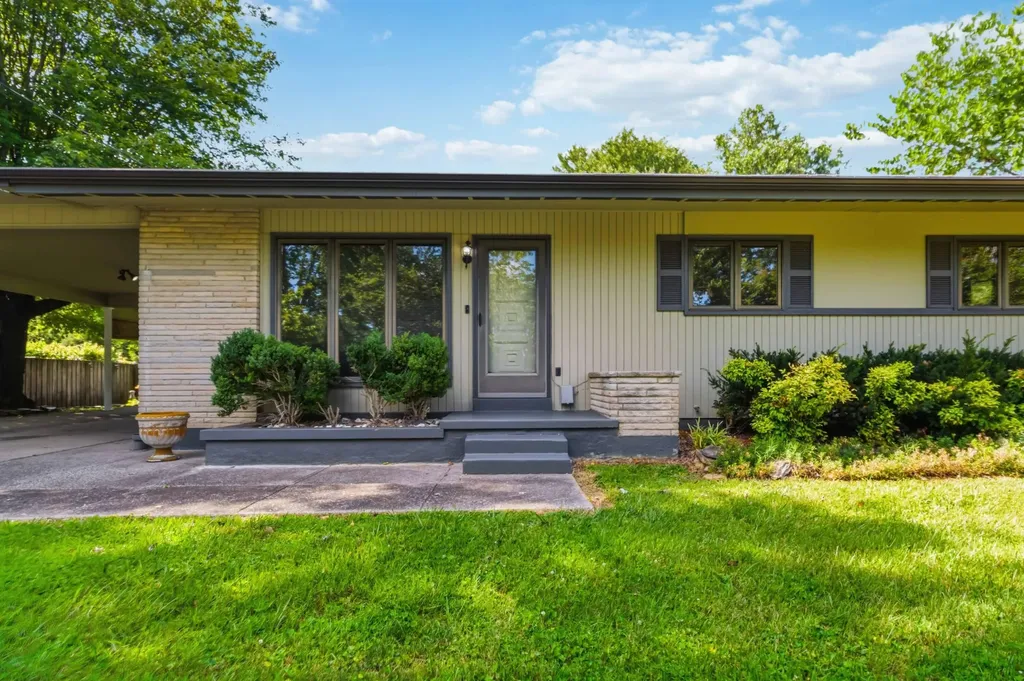 31 Garland Avenue Corbin KY 40701