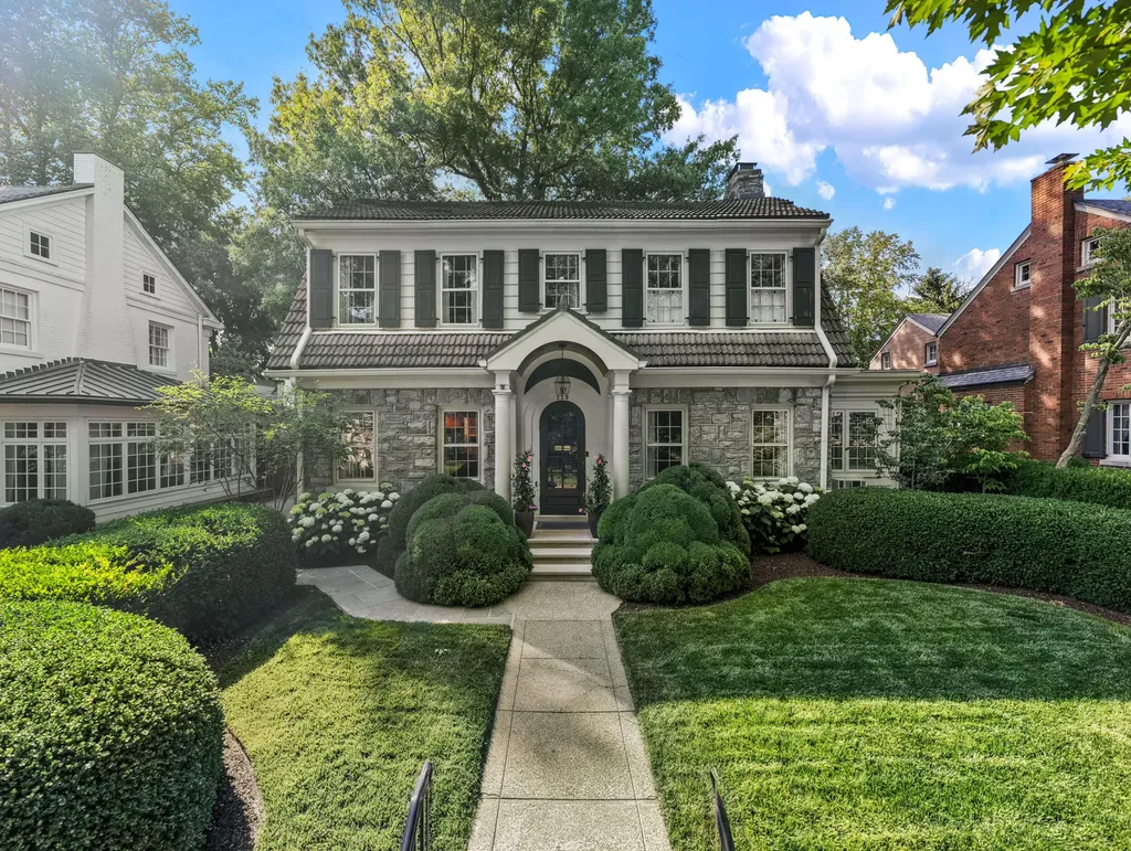 229 Kingsway Drive Lexington KY 40502