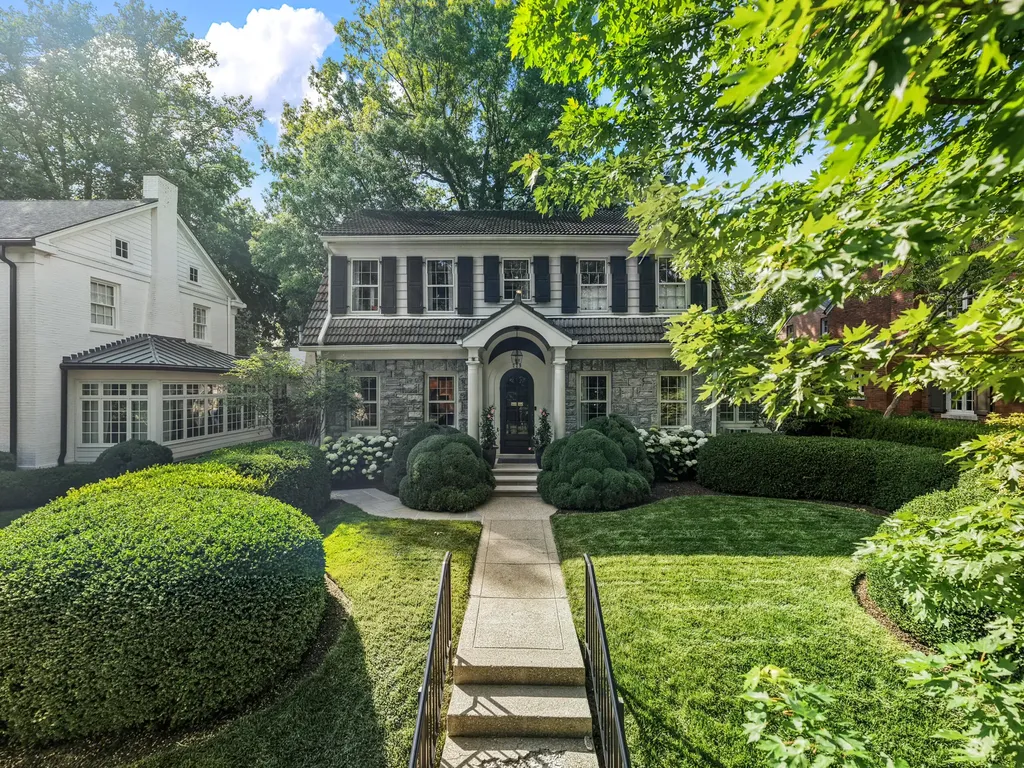 229 Kingsway Drive Lexington KY 40502