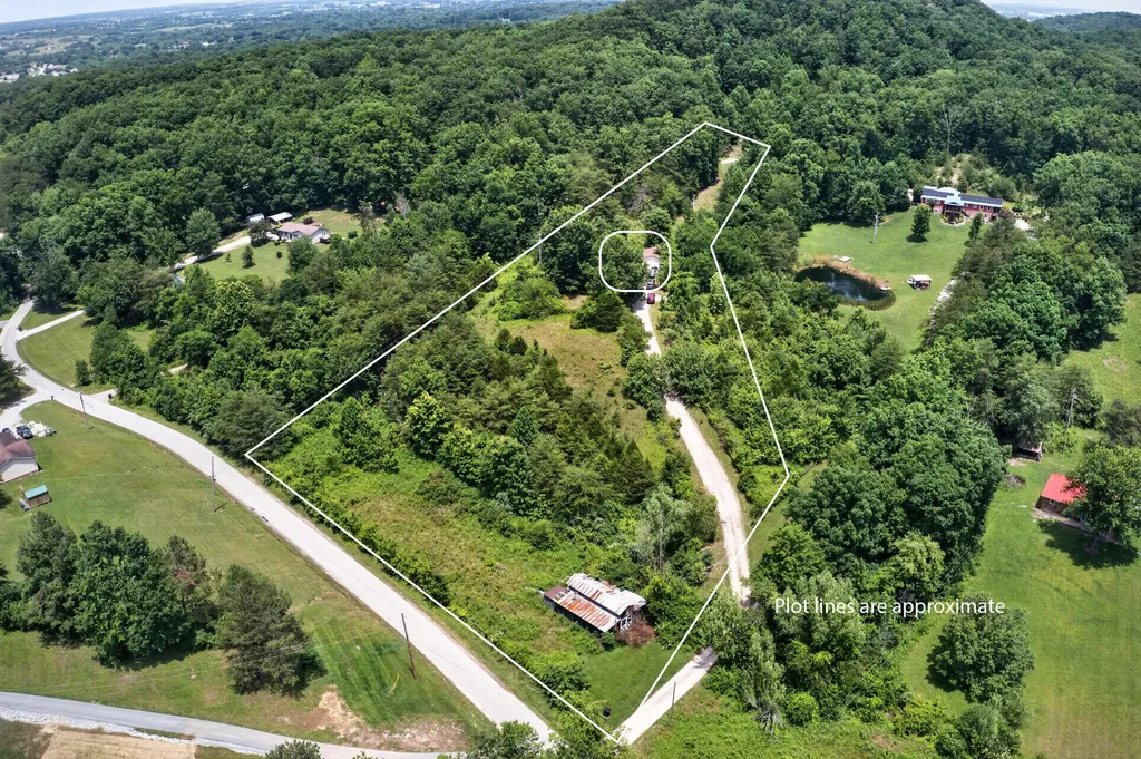 1020 S Dogwood Drive Berea KY 40403