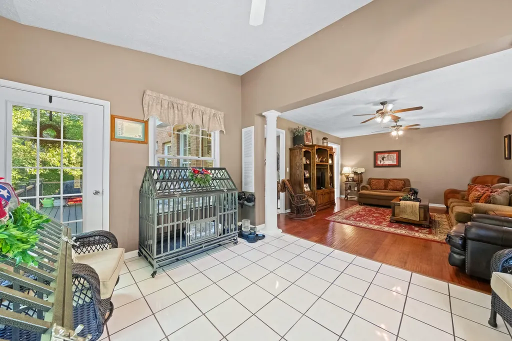 287 Chapel Hollow Greenup KY 41144