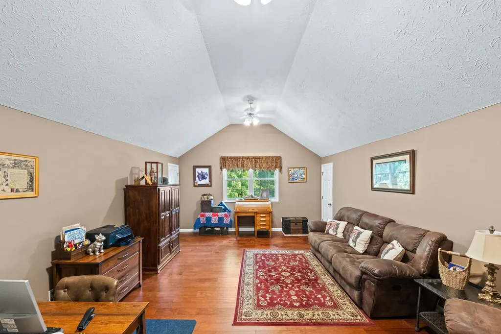 287 Chapel Hollow Greenup KY 41144