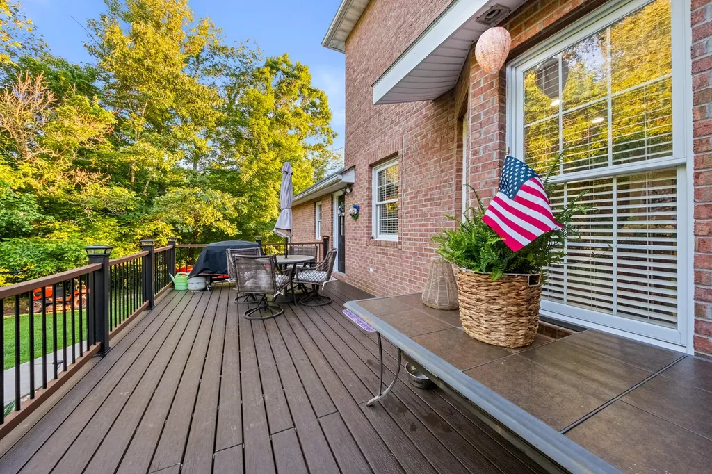 287 Chapel Hollow Greenup KY 41144