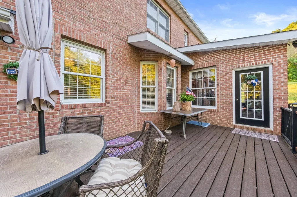 287 Chapel Hollow Greenup KY 41144