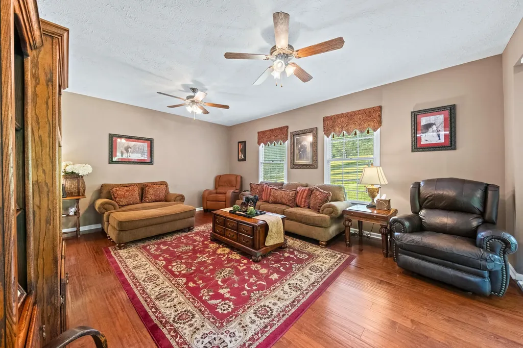 287 Chapel Hollow Greenup KY 41144