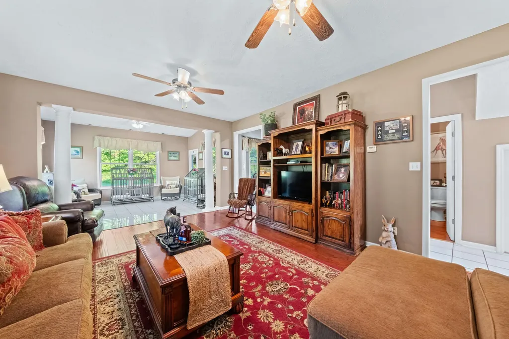 287 Chapel Hollow Greenup KY 41144
