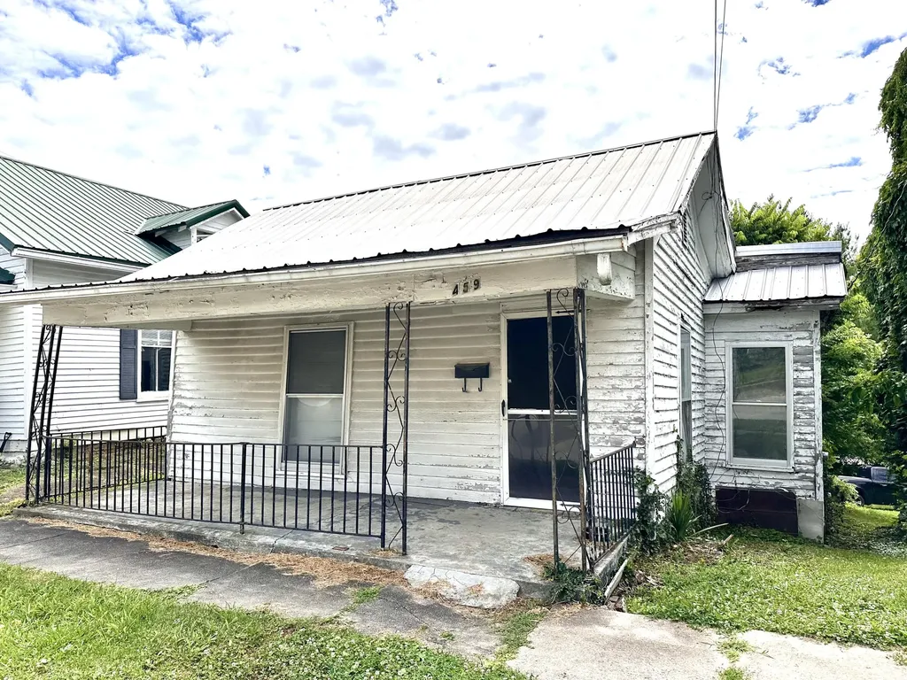 459 N Broadway Carlisle KY 40311