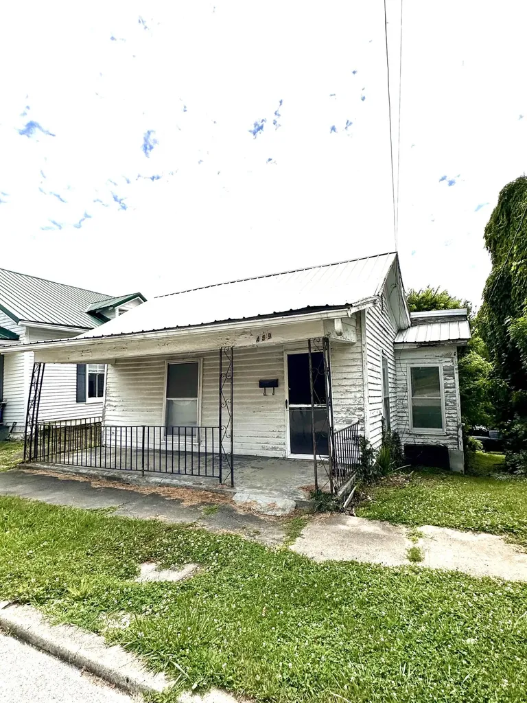 459 N Broadway Carlisle KY 40311