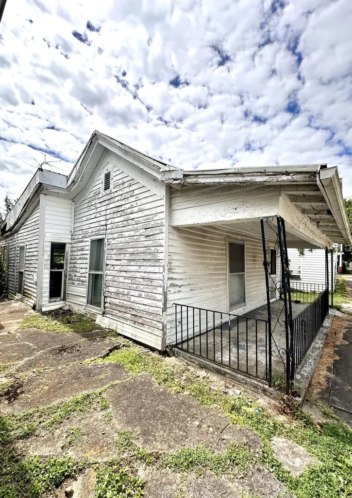 459 N Broadway Carlisle KY 40311