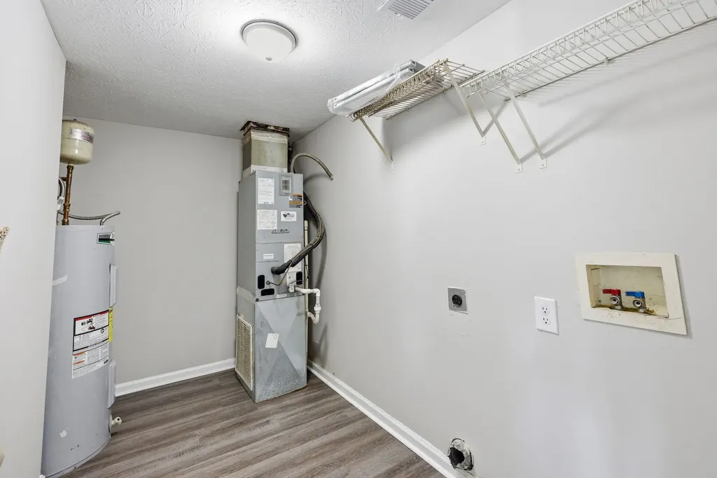 133-139 Grinder Court Nicholasville KY 40356