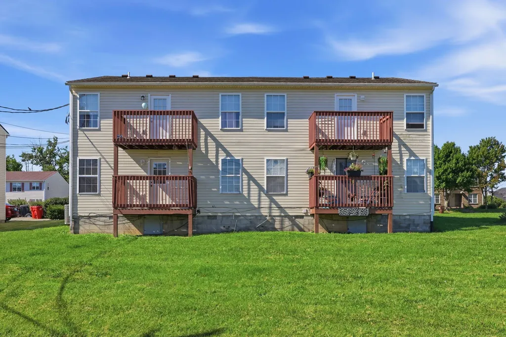 133-139 Grinder Court Nicholasville KY 40356