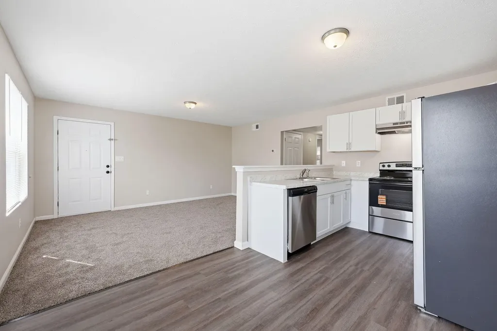 133-139 Grinder Court Nicholasville KY 40356