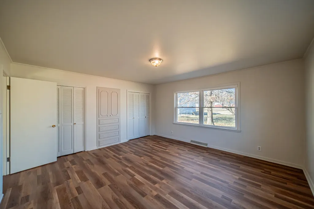 868 Broadway Street Barlow KY 42024