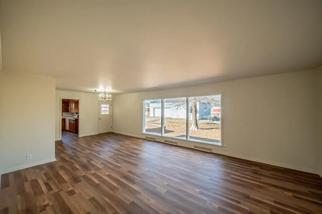 868 Broadway Street Barlow KY 42024