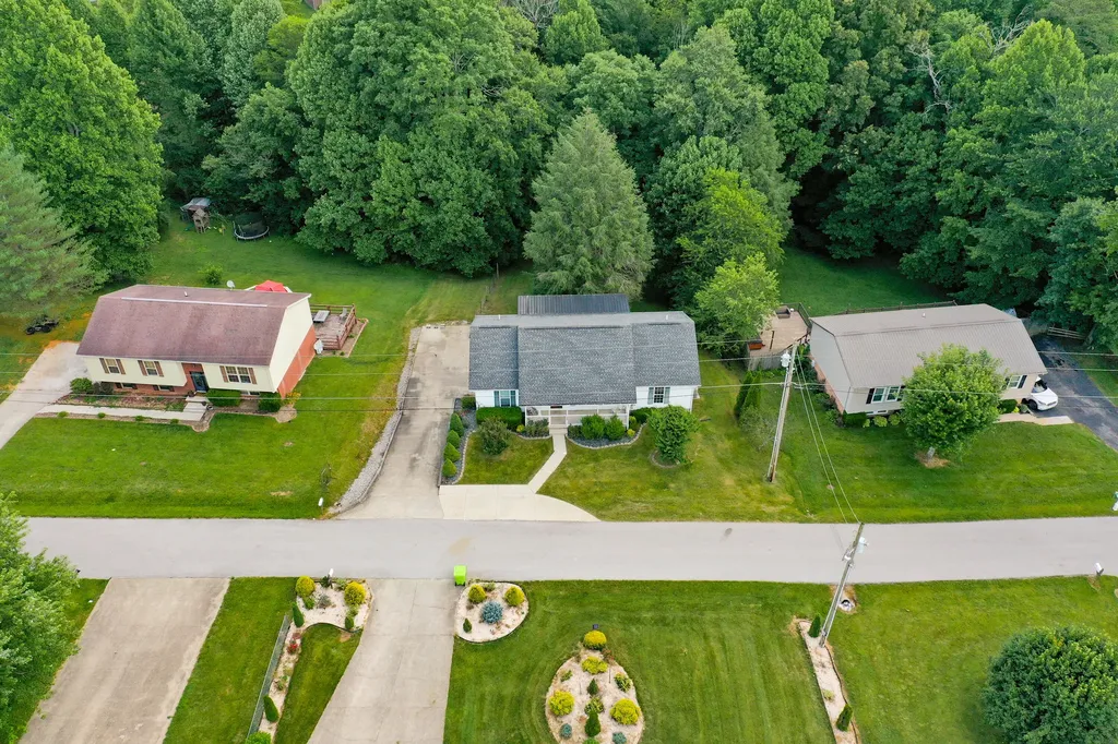 182 Brandon Drive Corbin KY 40701
