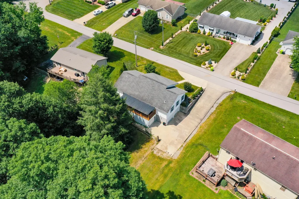 182 Brandon Drive Corbin KY 40701