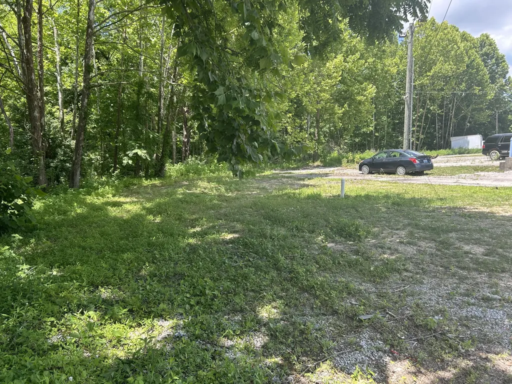 3737 S Laurel Road London KY 40744