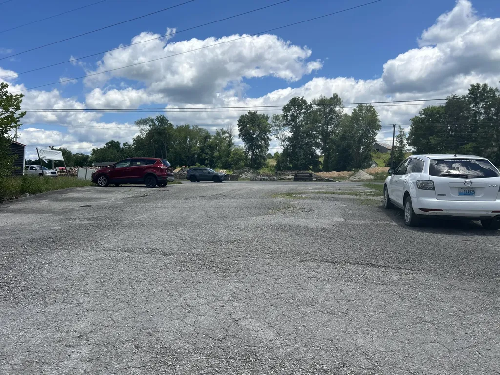 3737 S Laurel Road London KY 40744