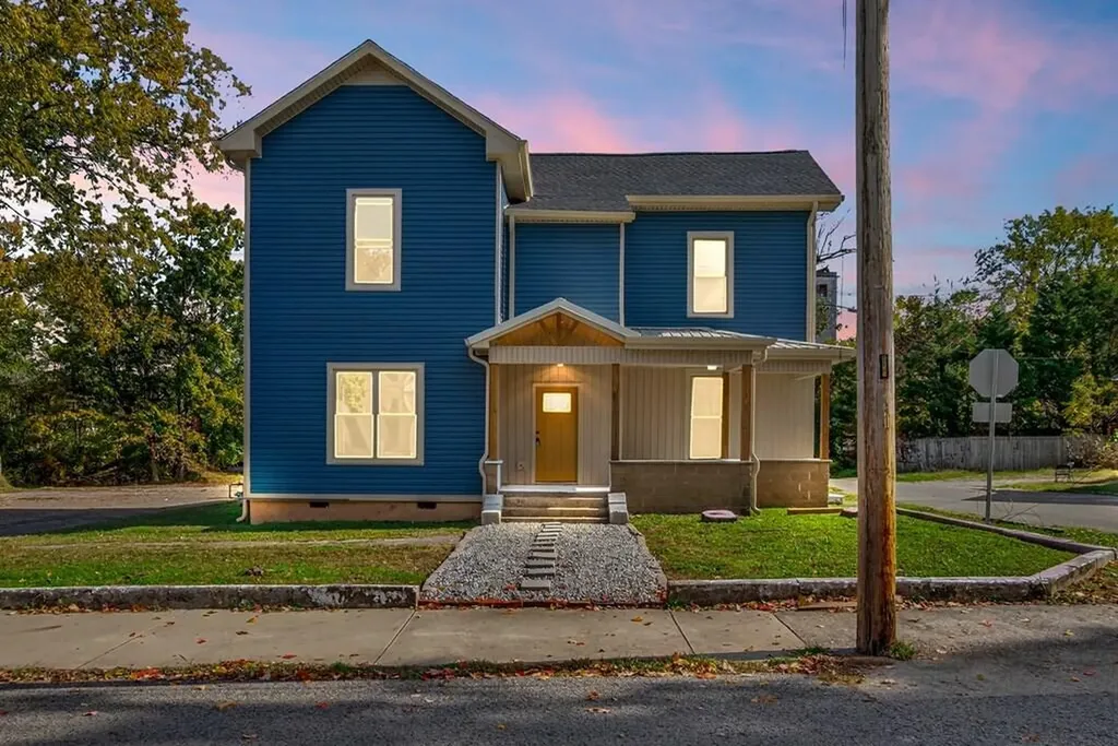 1506 S Clay Street Hopkinsville KY 42240