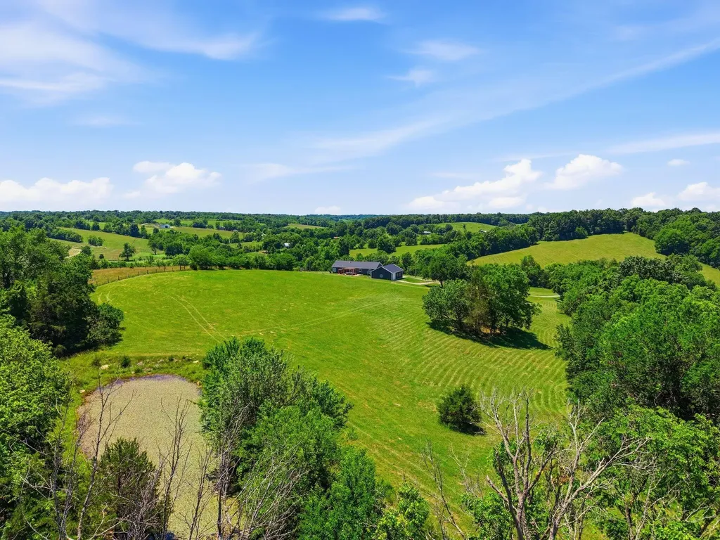 252 Hughes Lane Cynthiana KY 41031
