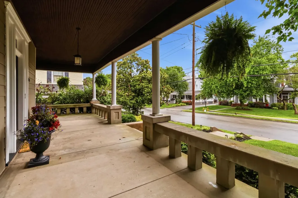 425 Breck Avenue Richmond KY 40475