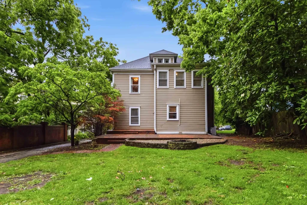425 Breck Avenue Richmond KY 40475