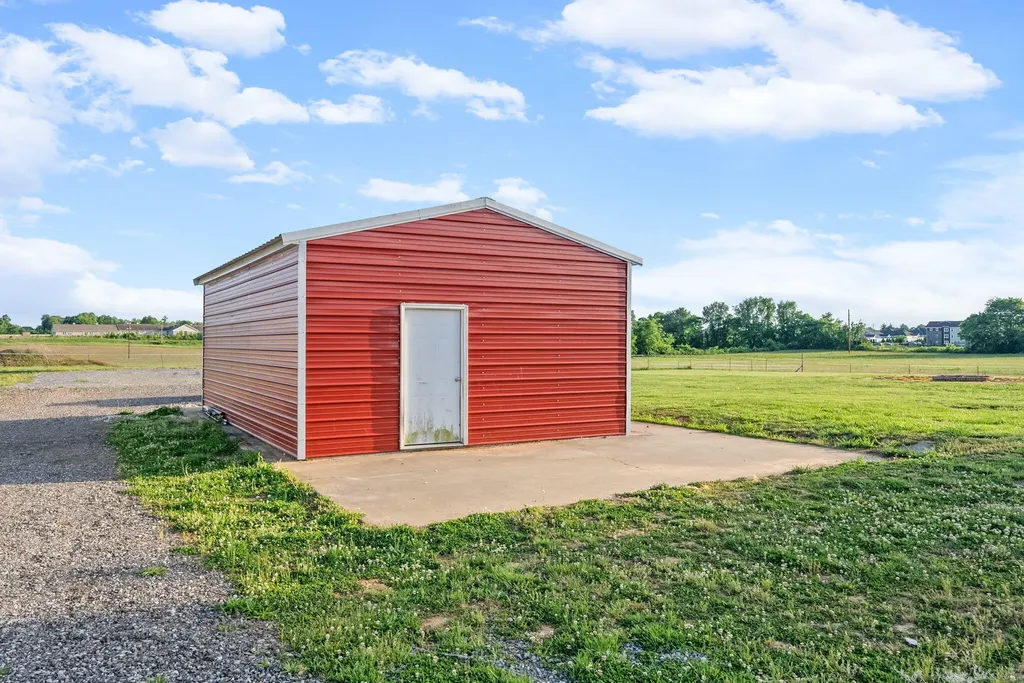 2152 Main Street Cadiz KY 42211