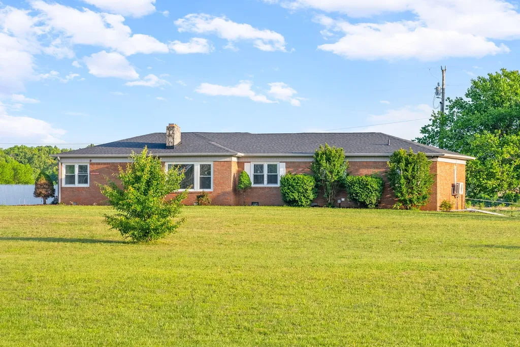 2152 Main Street Cadiz KY 42211