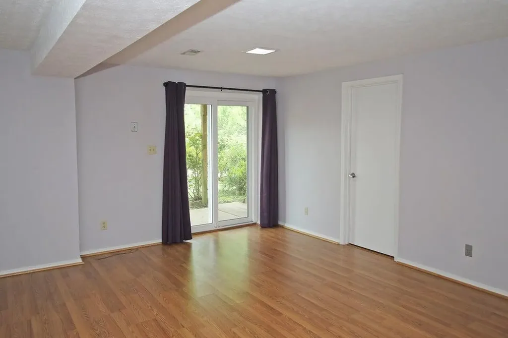 4352 Cobblestone Knoll Drive Lexington KY 40515