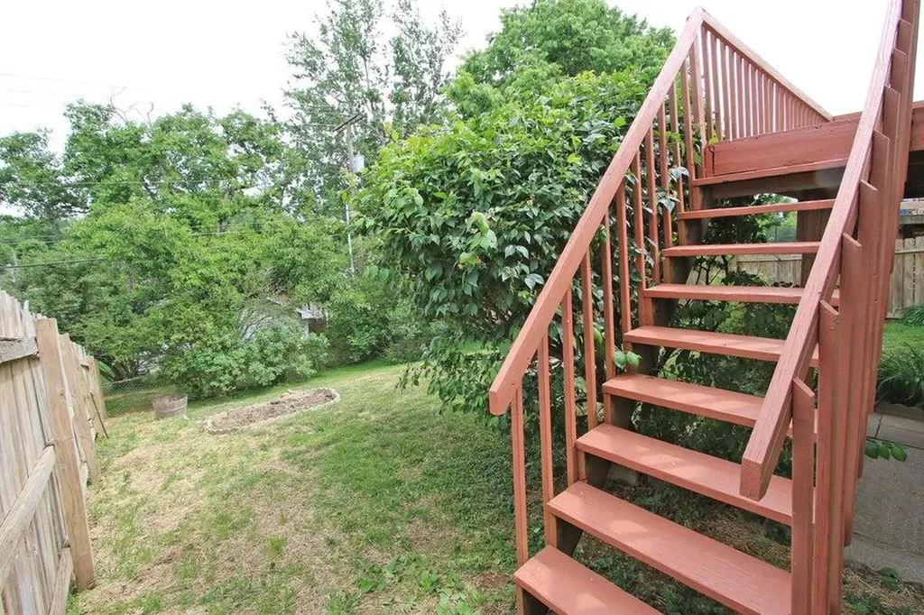 4352 Cobblestone Knoll Drive Lexington KY 40515