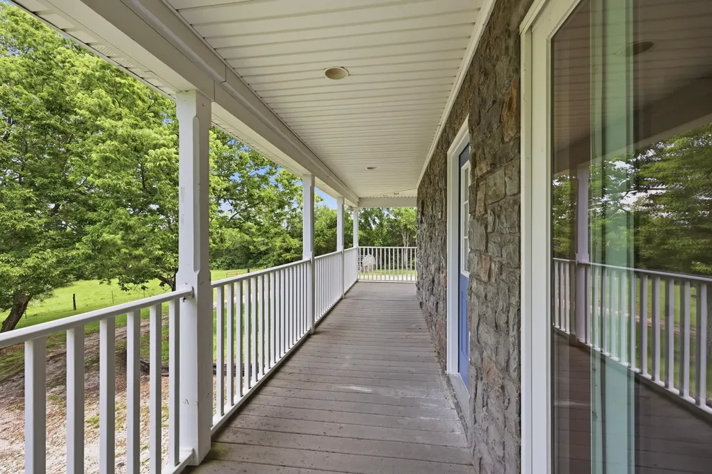 2601 High Bridge Road Wilmore KY 40390