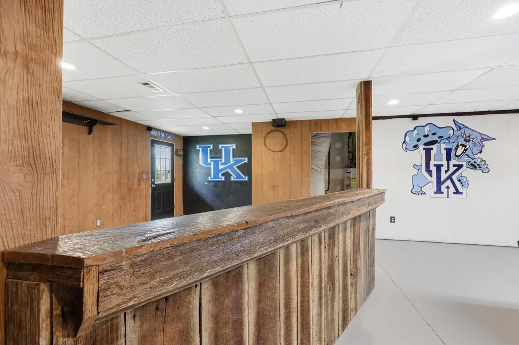 2601 High Bridge Road Wilmore KY 40390